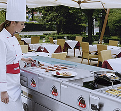 Пример установки модульного кухонного оборудования ANGELO PO CONCEPT в ресторане.