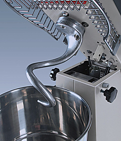 OEM. Оборудование для ресторанов и пиццерий из Италии. Тестомесильная машина