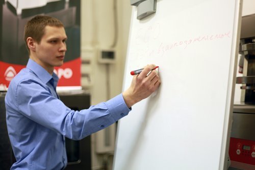IMG_9970_b.jpg